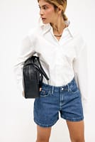 Go to image 3 of 6