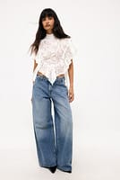 Go to image 1 of 3