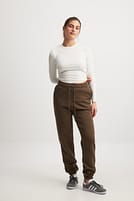 Go to image 1 of 4