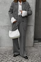 Go to image 1 of 7