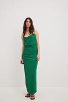 Go to image 1 of 4