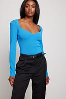 Go to image 1 of 4