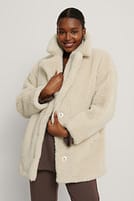 Gå till bild 3 av 6