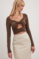 Go to image 1 of 4