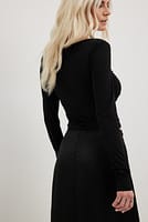 Go to image 2 of 4