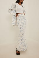Go to image 1 of 4
