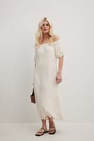 Go to image 1 of 4