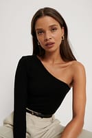 Go to image 1 of 4