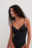 Go to image 1 of 4