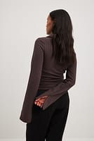 Go to image 2 of 4