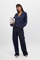 Go to image 1 of 5