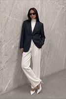 Go to image 1 of 7