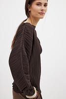 Gehe zu Bild 4 von 7