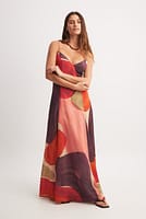 Go to image 2 of 8