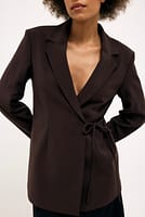 Go to image 1 of 3