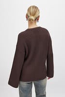 Go to image 1 of 5