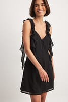 Go to image 1 of 4