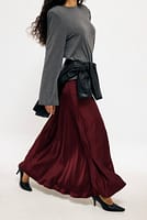 Go to image 1 of 3