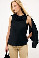 Go to image 1 of 3