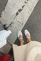Go to image 1 of 4