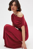 Go to image 2 of 6
