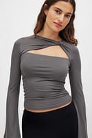 Go to image 1 of 4