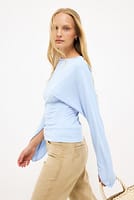 Go to image 1 of 3
