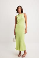 Go to image 1 of 4