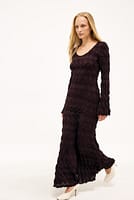 Go to image 1 of 3