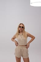 Go to image 1 of 4