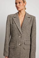 Gå til billede 6 af 7