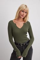Go to image 1 of 4