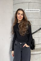 Go to image 5 of 7