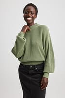Go to image 1 of 4
