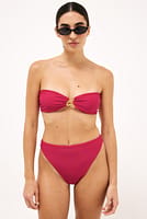 Go to image 3 of 6