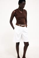 Go to image 1 of 4