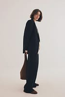 Go to image 1 of 4