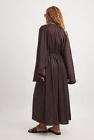 Go to image 2 of 4