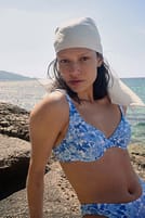 Go to image 1 of 7