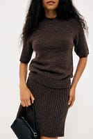 Go to image 4 of 7