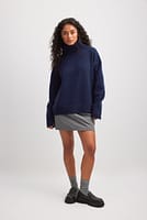 Go to image 2 of 6