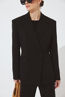 Fitted Overlap Blazer