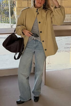 Light Blue Straight Mid Waist Jeans