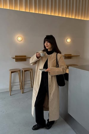 Image 4 of 7