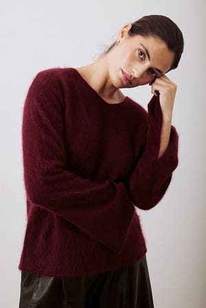 Burgundy Brushed Wool Deep V-neck Knitted Sweater