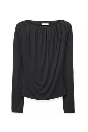 Black Top drapeado con espalda pronunciada