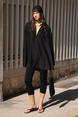 Black Tuniek met diepe V-hals