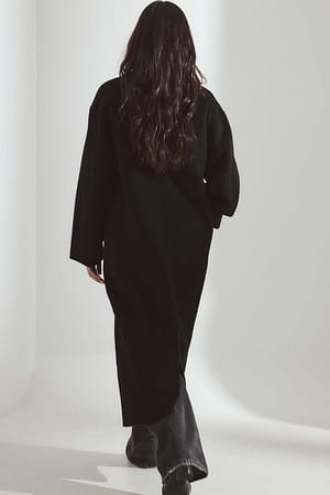 Image 2 of 6