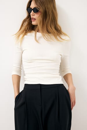Image 4 of 7
