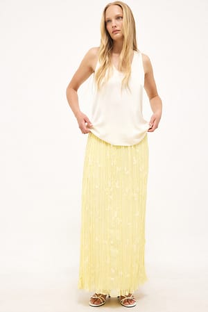 Light Yellow Maxiskjørt med broderi og krøller